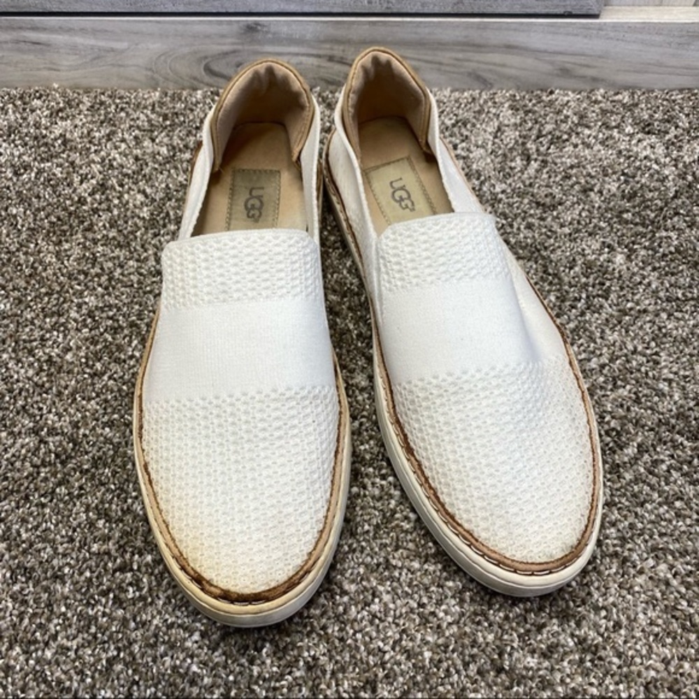 UGG Sammy Sneaker WHITE RIB KNIT 8.5